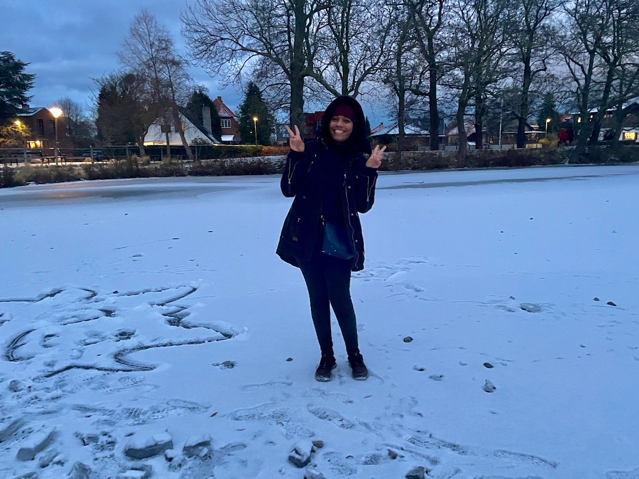 Agalya standing on the Damhussøen lake during Winters