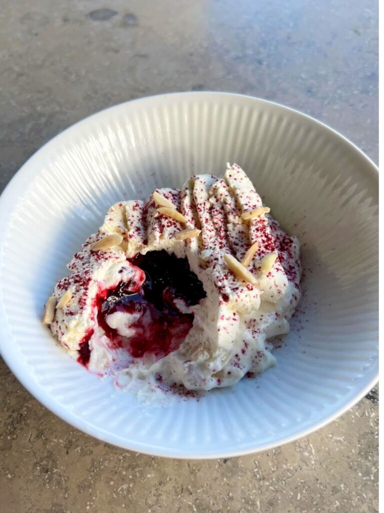 Risalamande Christmas dessert in a bowl