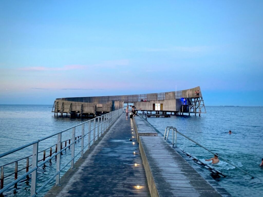 Kastrup Sea bath, Amager beach