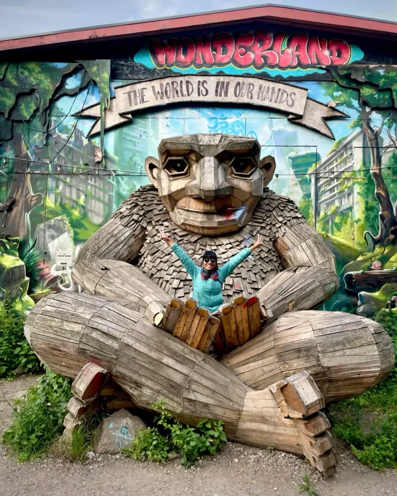 Green George, a forgotten giant by Thomas Dambo at Christiania