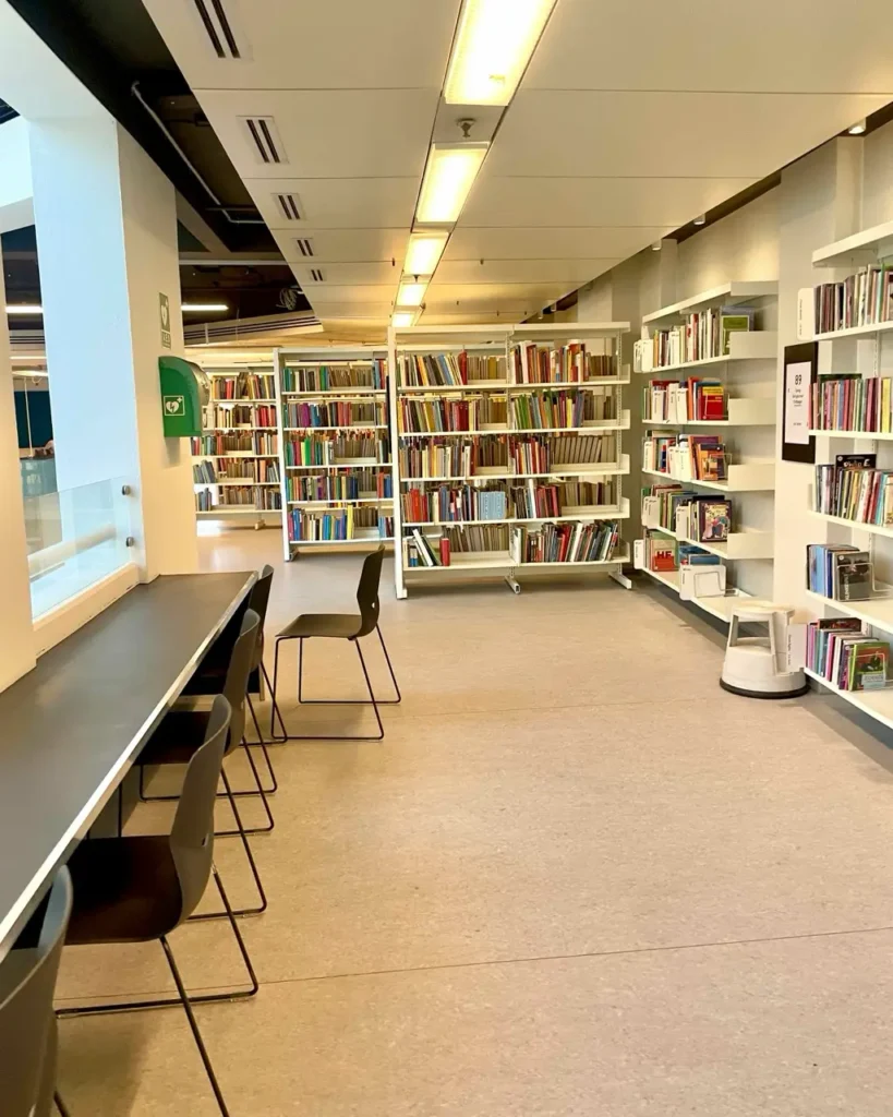 Books and sitting area at Copenhagen central library