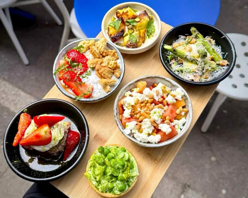 Yummy breakfast bowls at Mad and Kaffee