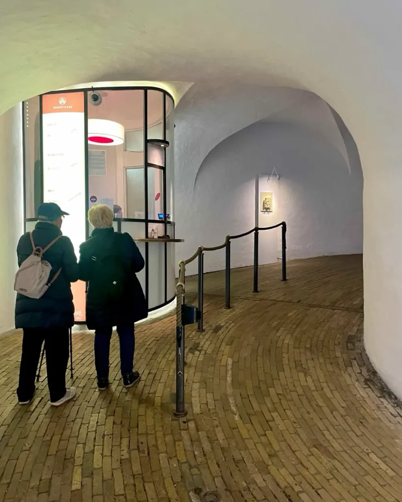 Round tower circular pathway