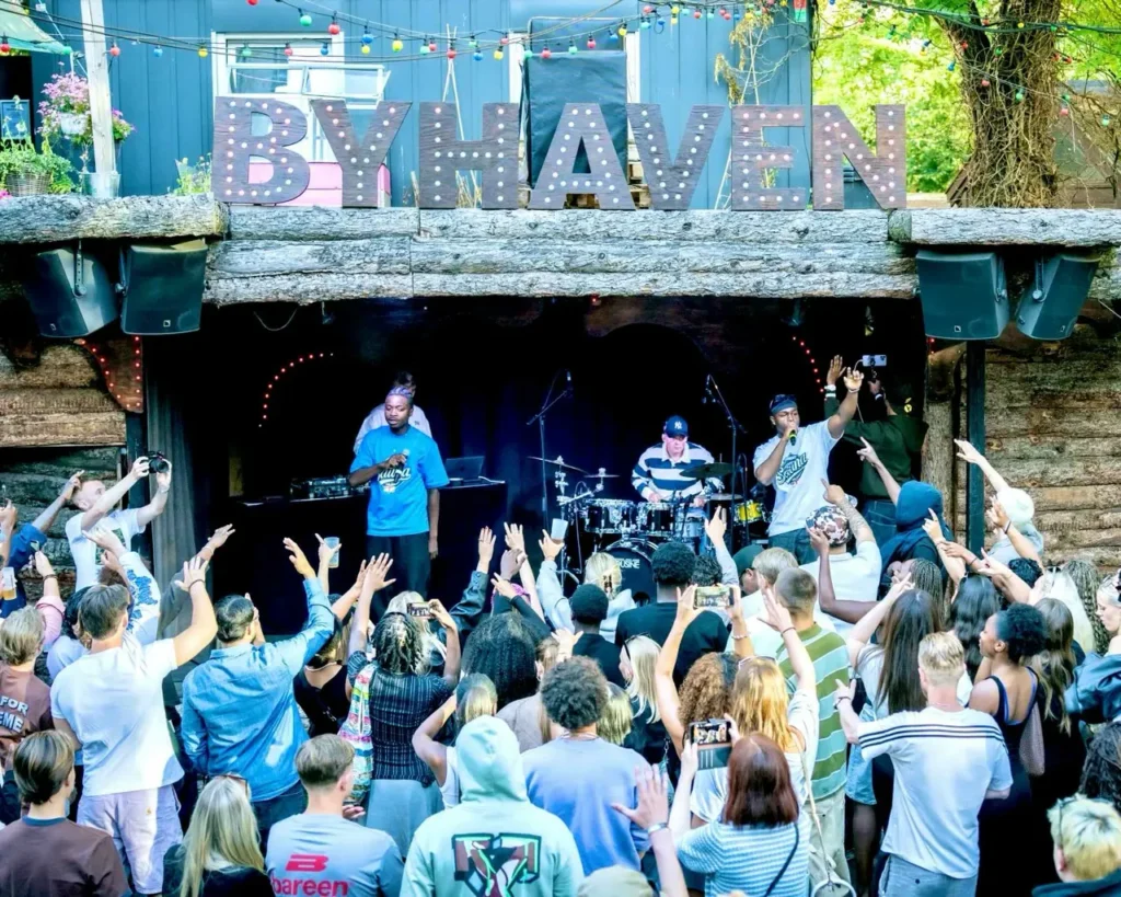 People partying at Byhaven