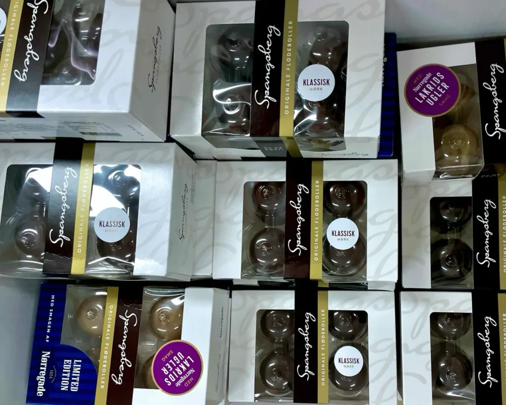 Flødeboller - Danish chocolate